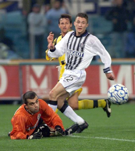 劳塔罗的精 劳塔罗的精