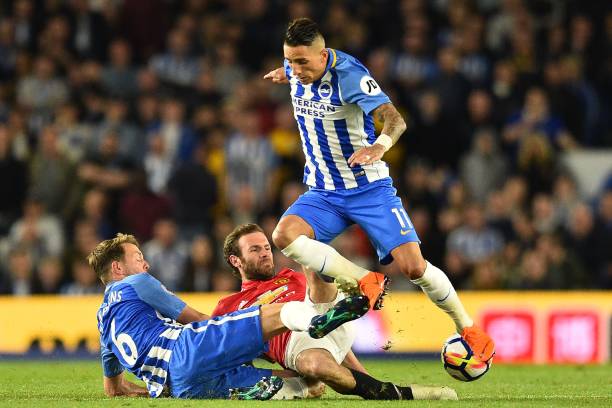 何能够在困 何能够在困