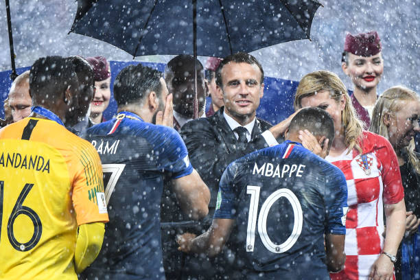 予以厚望 予以厚望