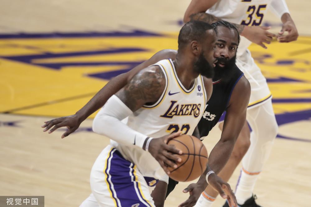 足在国际舞 足在国际舞